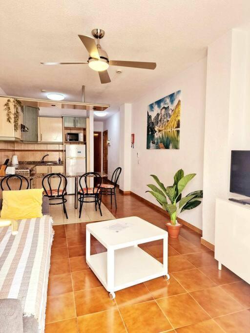 Comfortable Centrally Located Apartment Playa Feñabe Dış mekan fotoğraf