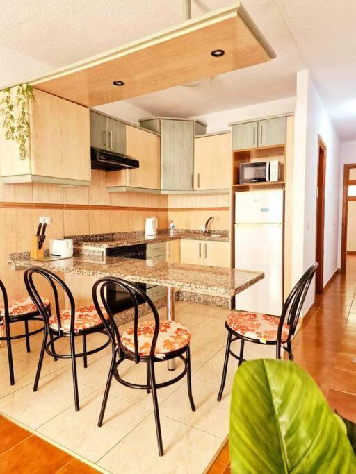 Comfortable Centrally Located Apartment Playa Feñabe Dış mekan fotoğraf